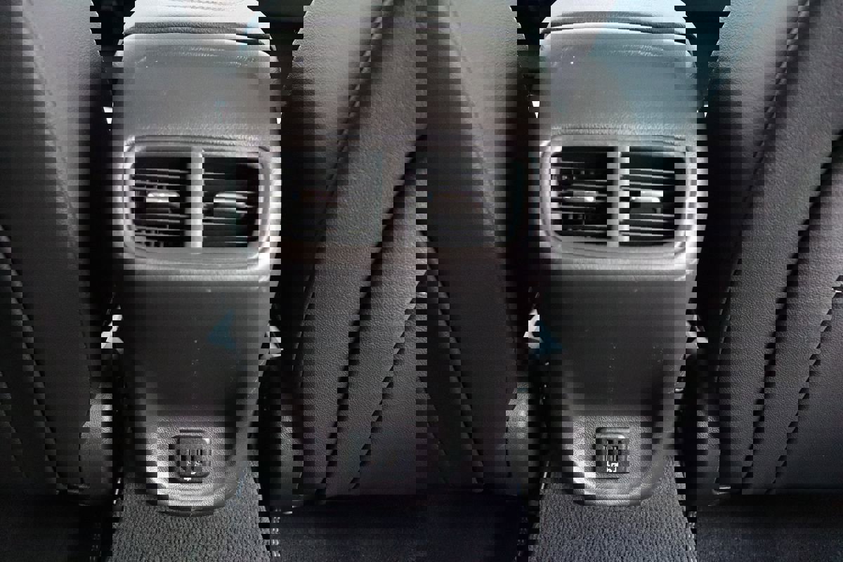 Used 2018 Buick Regal Essence w/ Driver Confidence Package #1 image 42