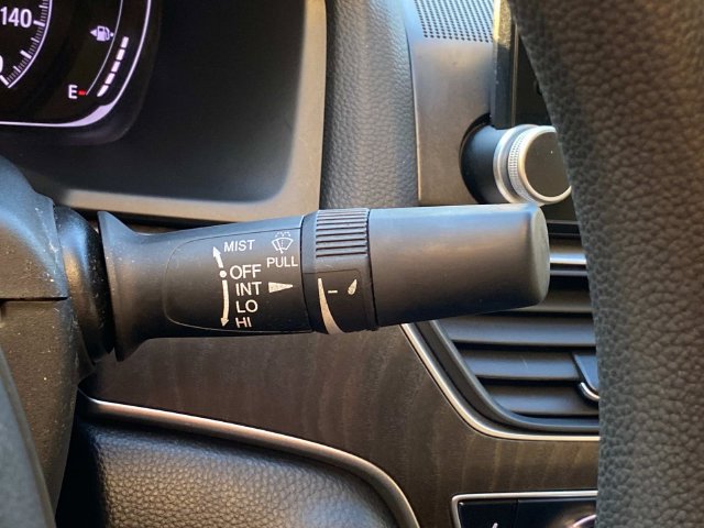 Used 2019 Honda Accord EX image 21