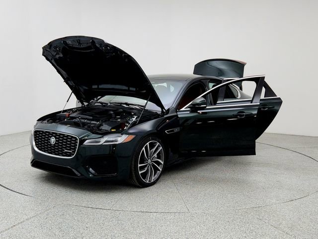 New 2024 Jaguar XF R-Dynamic SE image 9