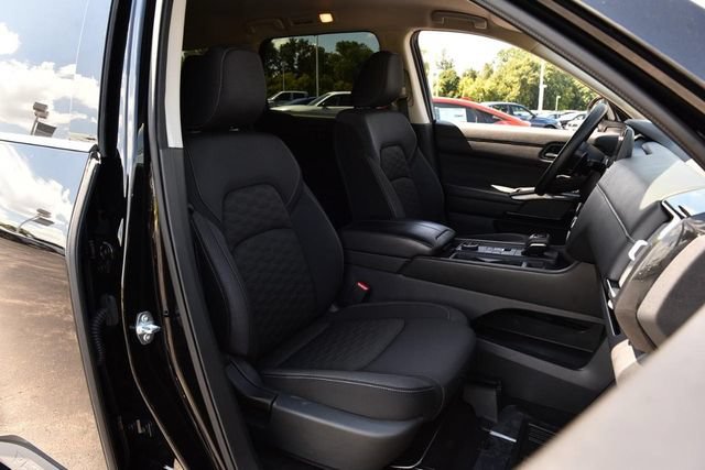 Used 2024 Nissan Pathfinder S AWD/4WD image 20