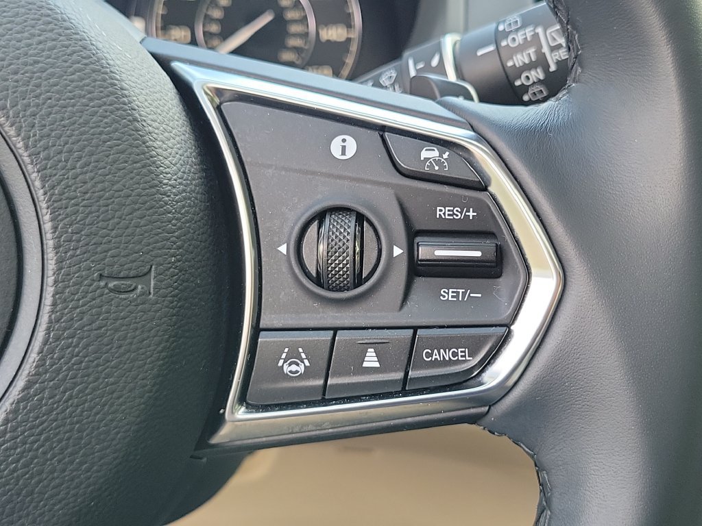 Used 2024 Acura RDX SH-AWD image 31