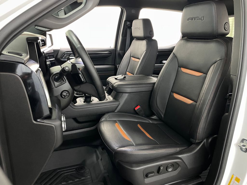 Used 2024 GMC Sierra 1500 AT4 w/ AT4 Premium Package AWD/4WD image 29