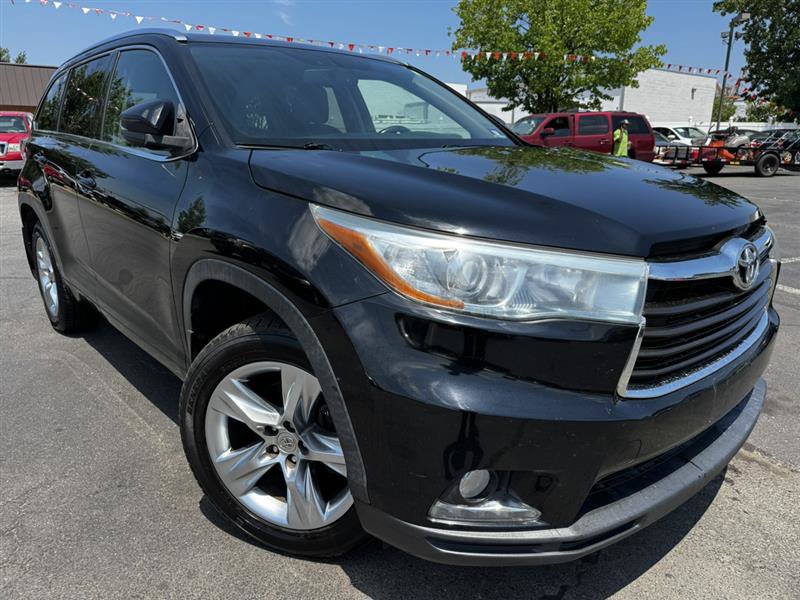 Used 2015 Toyota Highlander Limited AWD/4WD image 2