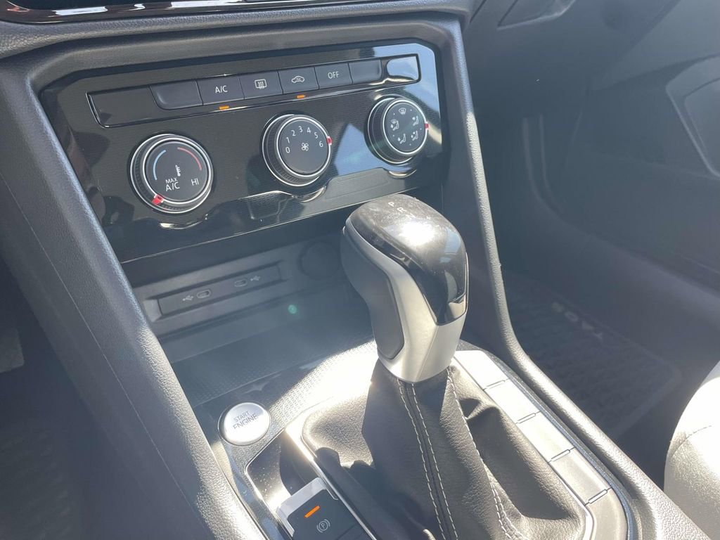 Used 2025 Volkswagen Taos S FWD image 30