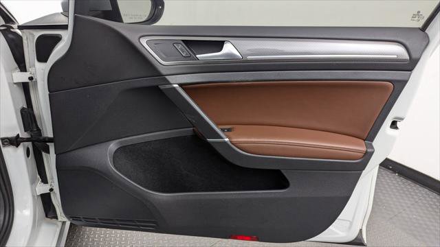 Used 2017 Volkswagen Golf Alltrack SEL image 22