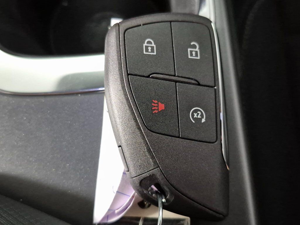 New 2026 Chevrolet Equinox EV LT image 26