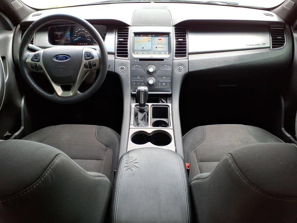 Used 2018 Ford Taurus SEL w/ Equipment Group 201A AWD/4WD image 24
