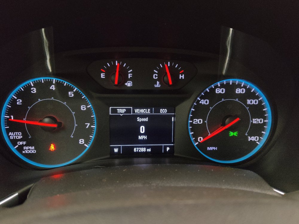 Used 2020 Chevrolet Equinox LS w/ LPO, Cargo Package AWD/4WD image 23
