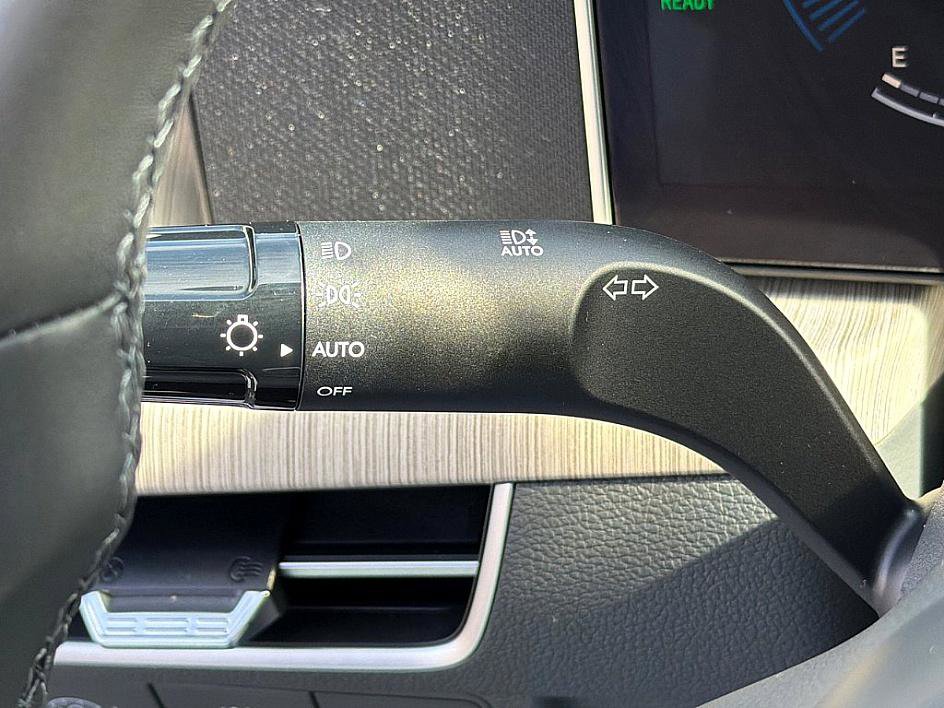 Certified 2025 Hyundai Sonata SEL image 18