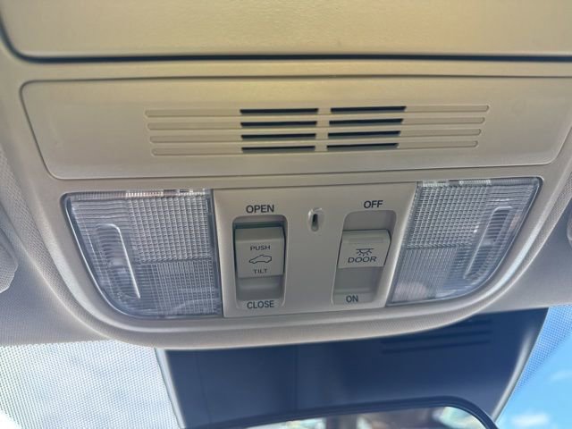 Used 2018 Honda CR-V EX image 26