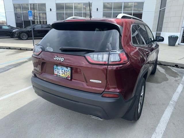 Used 2019 Jeep Cherokee Latitude Plus w/ Comfort/Convenience Group image 12