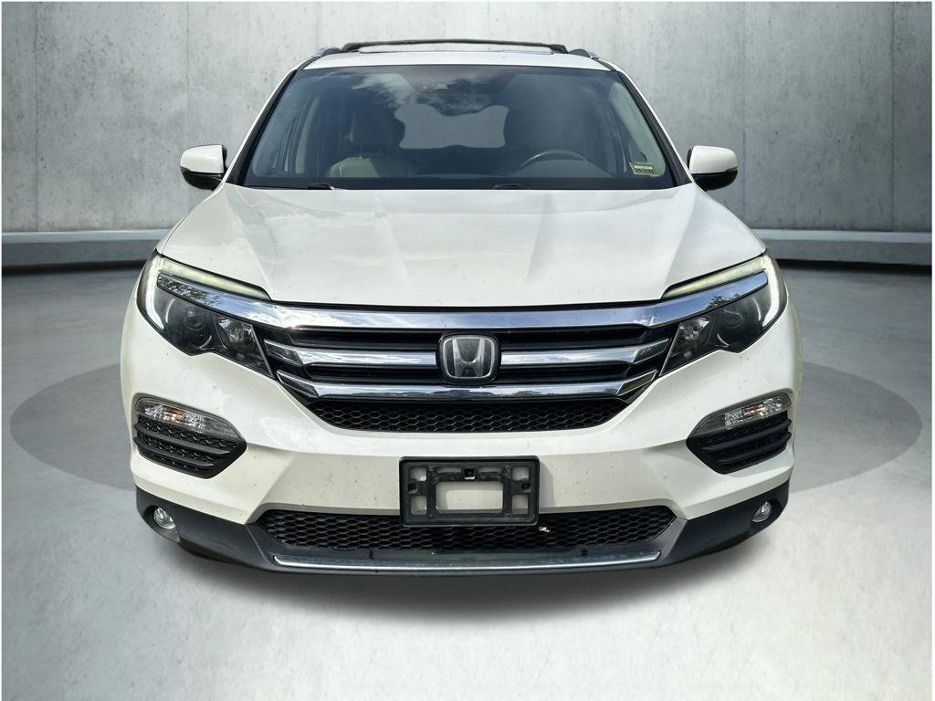 Used 2017 Honda Pilot Elite image 5