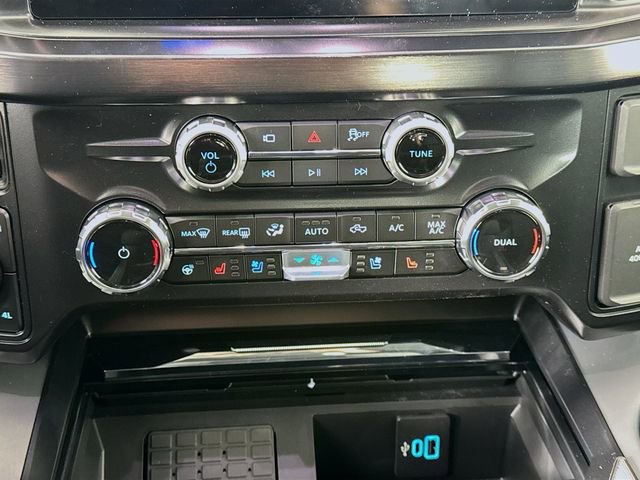 New 2026 Ford F250 Lariat w/ Chrome Package image 16