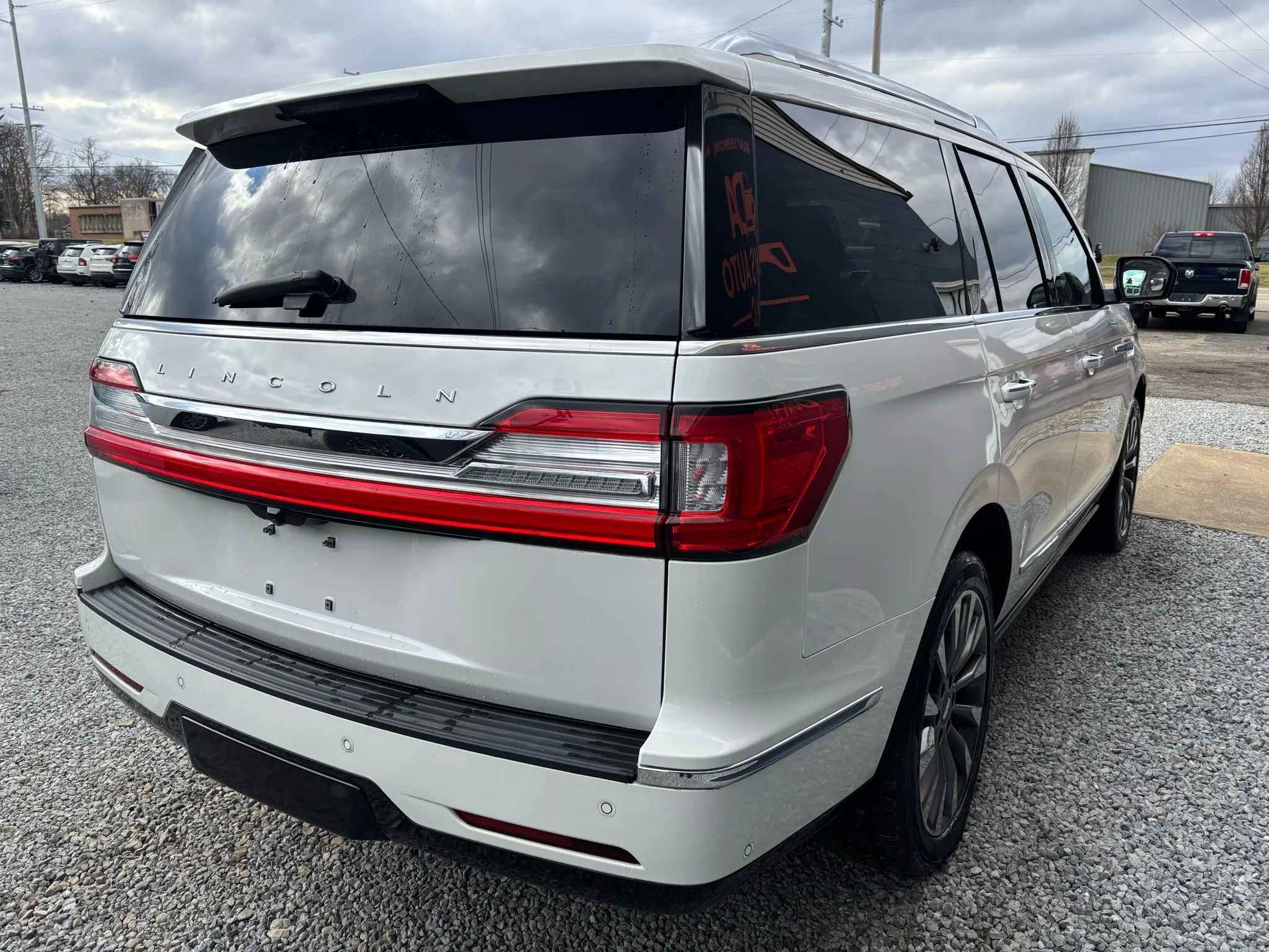 Used 2020 Lincoln Navigator Reserve w/ Luxury Package image 6