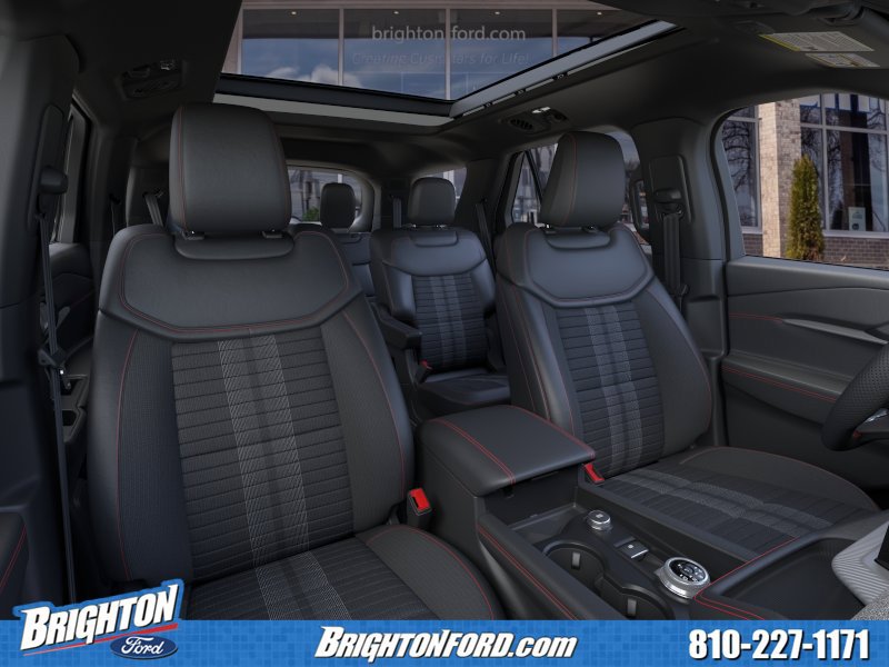New 2026 Ford Explorer ST-Line w/ ST-Line Street Pack AWD/4WD image 10