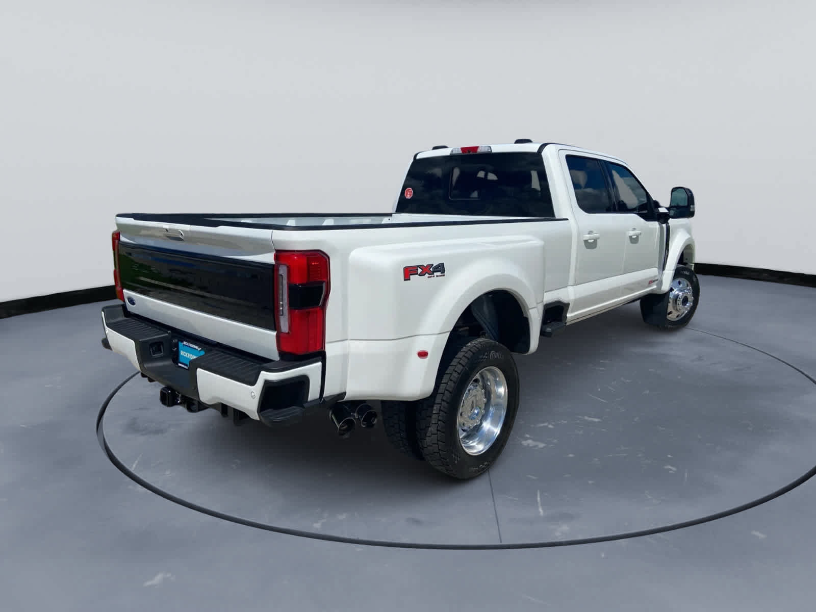 New 2026 Ford F450 Platinum w/ FX4 Off-Road Package AWD/4WD image 9
