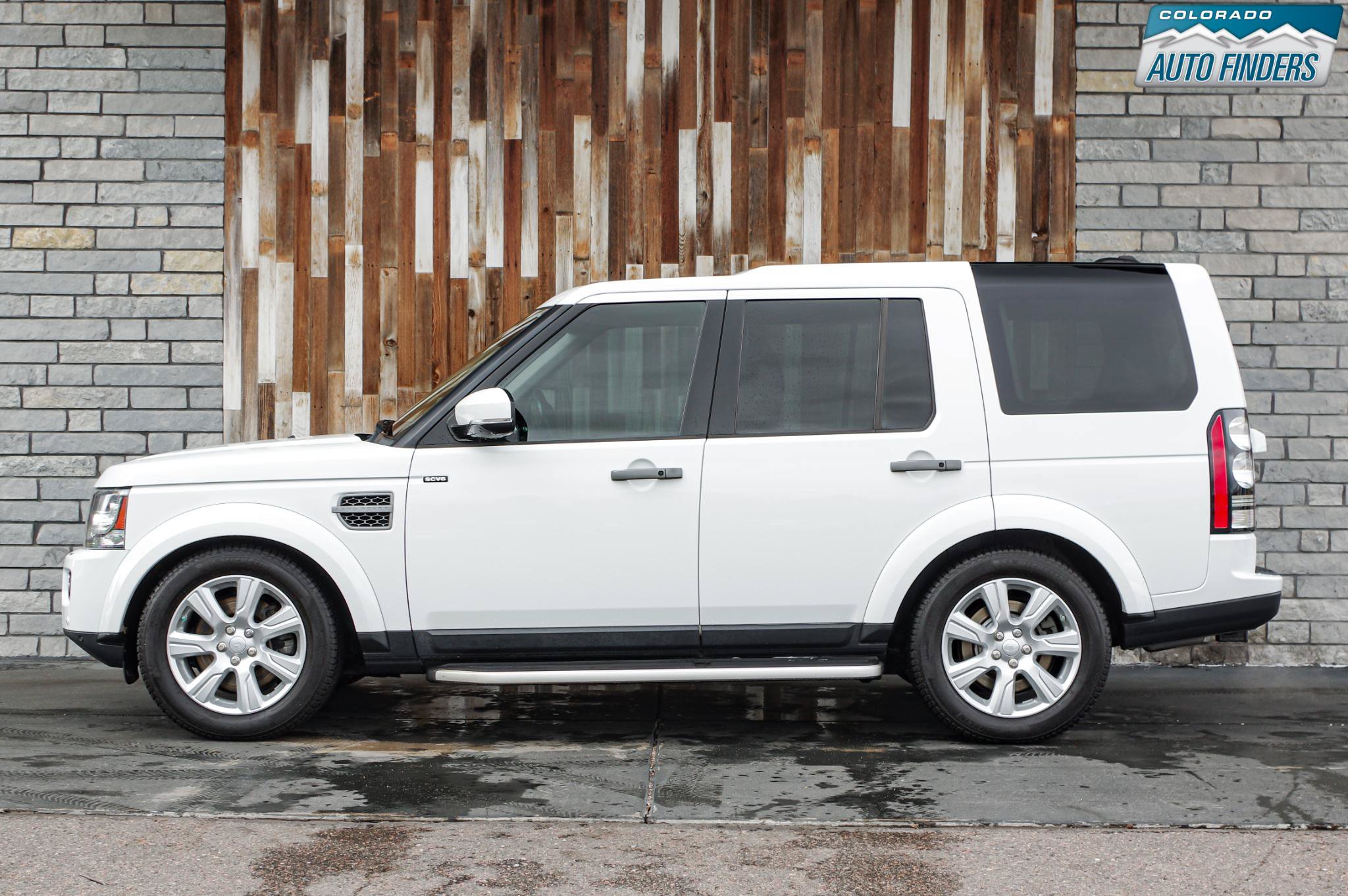 Used 2016 Land Rover LR4 HSE AWD/4WD image 3