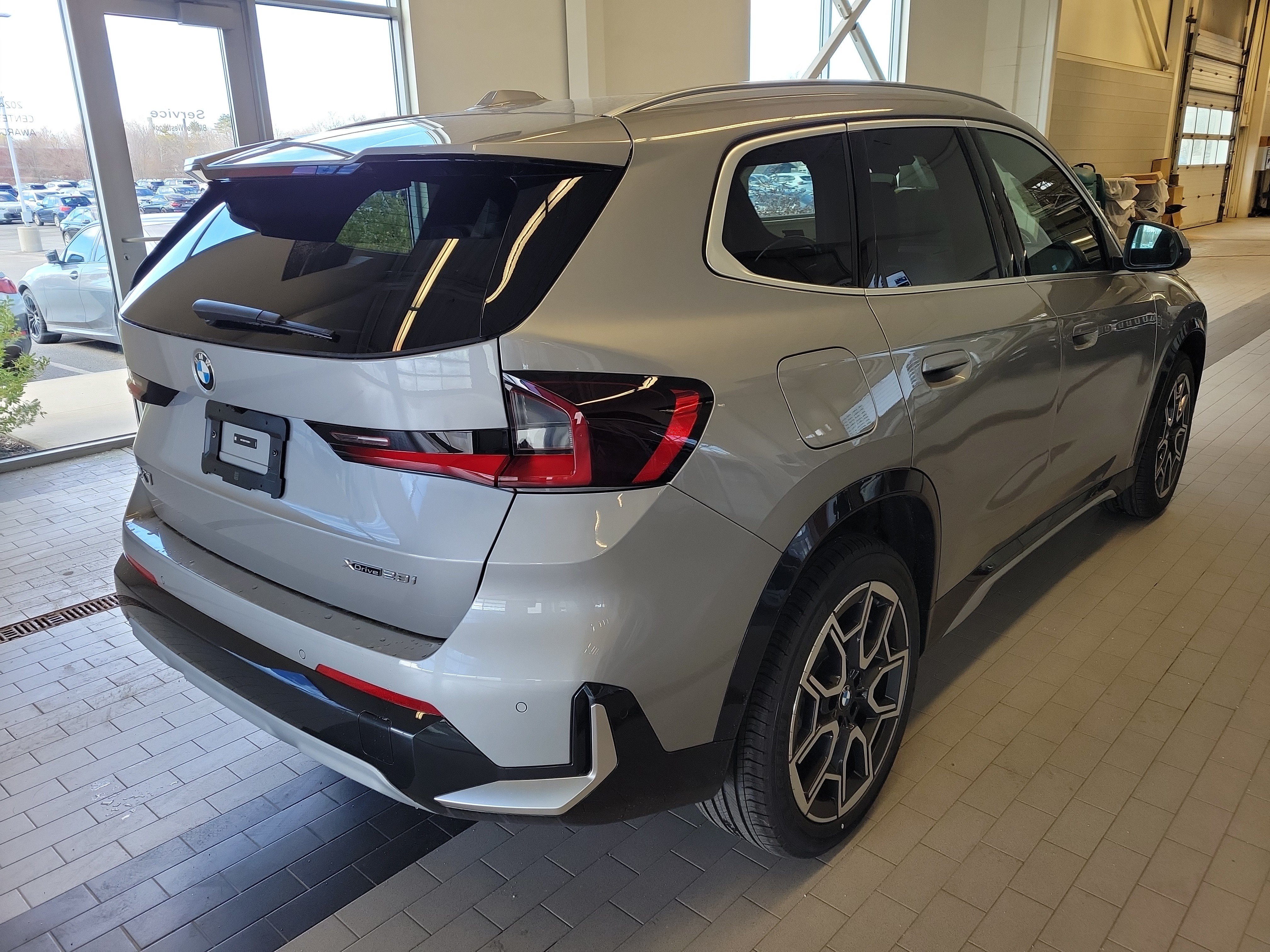 Used 2026 BMW X1 xDrive28i w/ Convenience Package AWD/4WD image 5