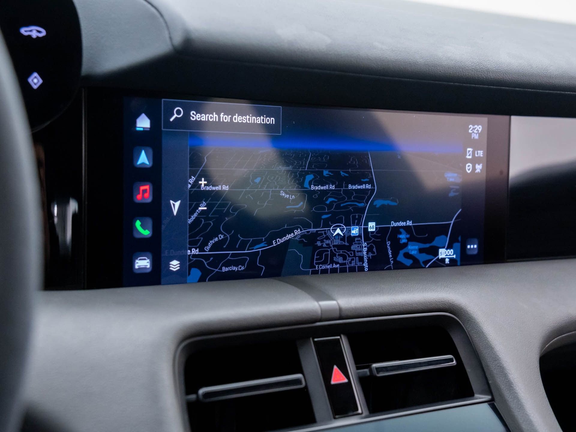 Certified 2022 Porsche Taycan 4S image 22