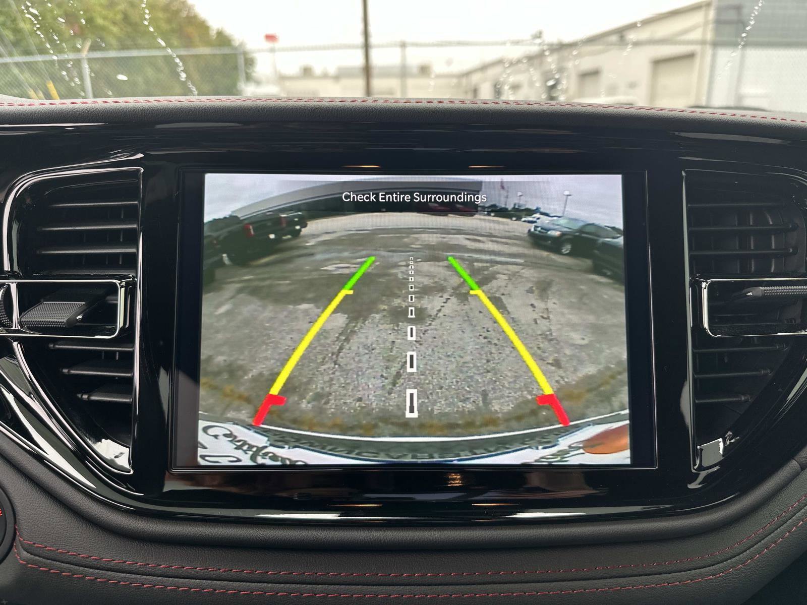 Certified 2025 Dodge Durango GT image 25