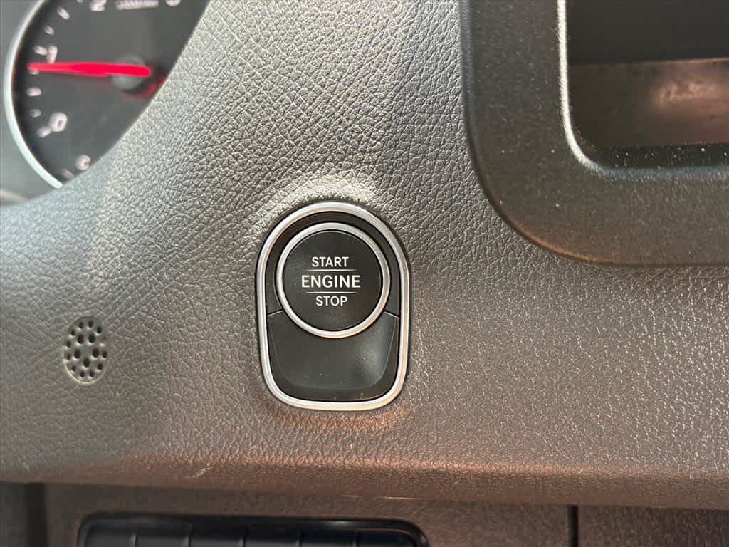 Used 2025 Mercedes-Benz Sprinter 2500 image 15