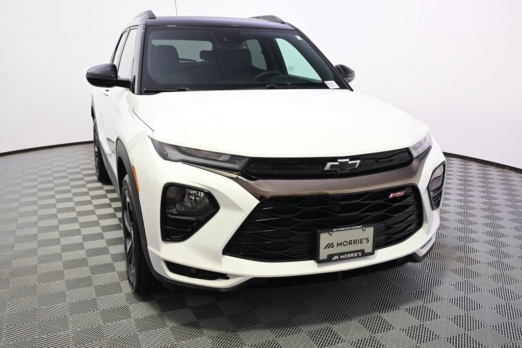 Used 2023 Chevrolet TrailBlazer RS w/ Convenience Package AWD/4WD image 9
