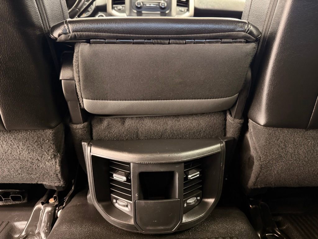 Used 2020 RAM 3500 Tradesman w/ Chrome Appearance Group AWD/4WD image 19