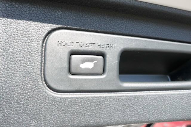 Used 2024 Honda Pilot Touring image 32