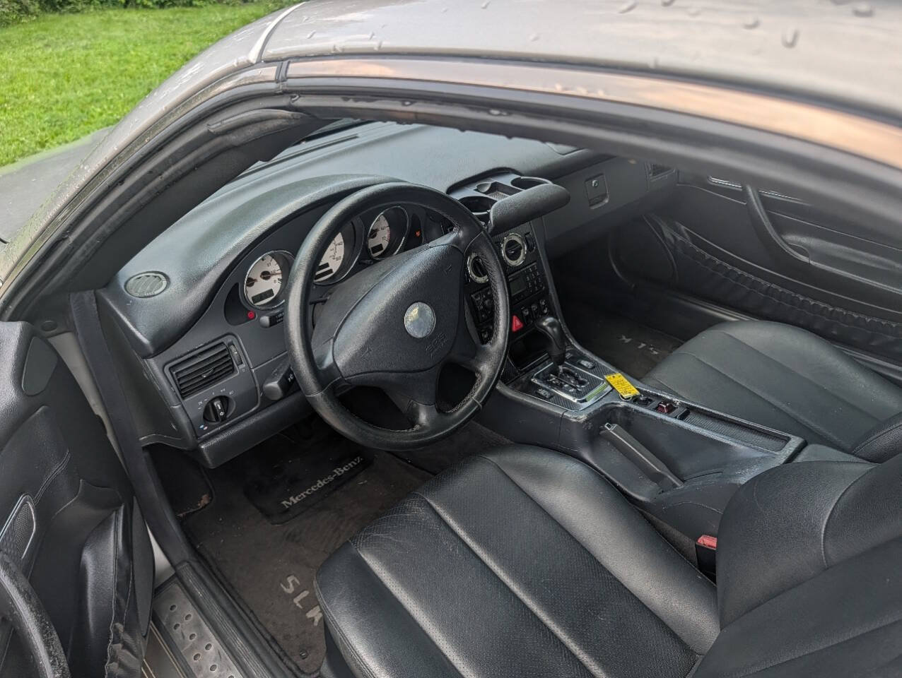 Used 2004 Mercedes-Benz SLK 230 image 3