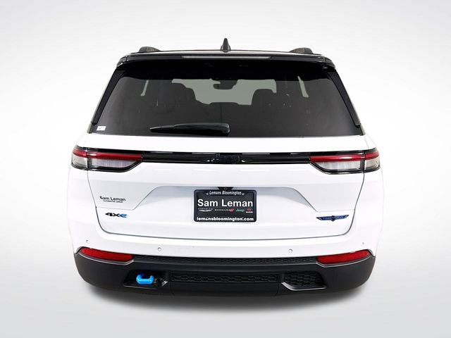 Used 2024 Jeep Grand Cherokee Trailhawk image 6