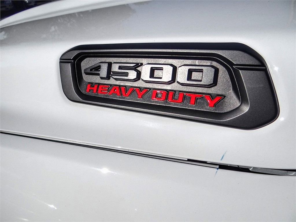 New 2024 RAM 4500 Tradesman image 17