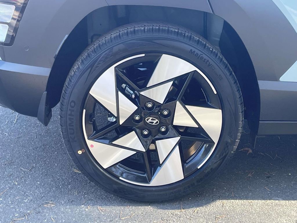 New 2026 Hyundai Kona Limited image 7