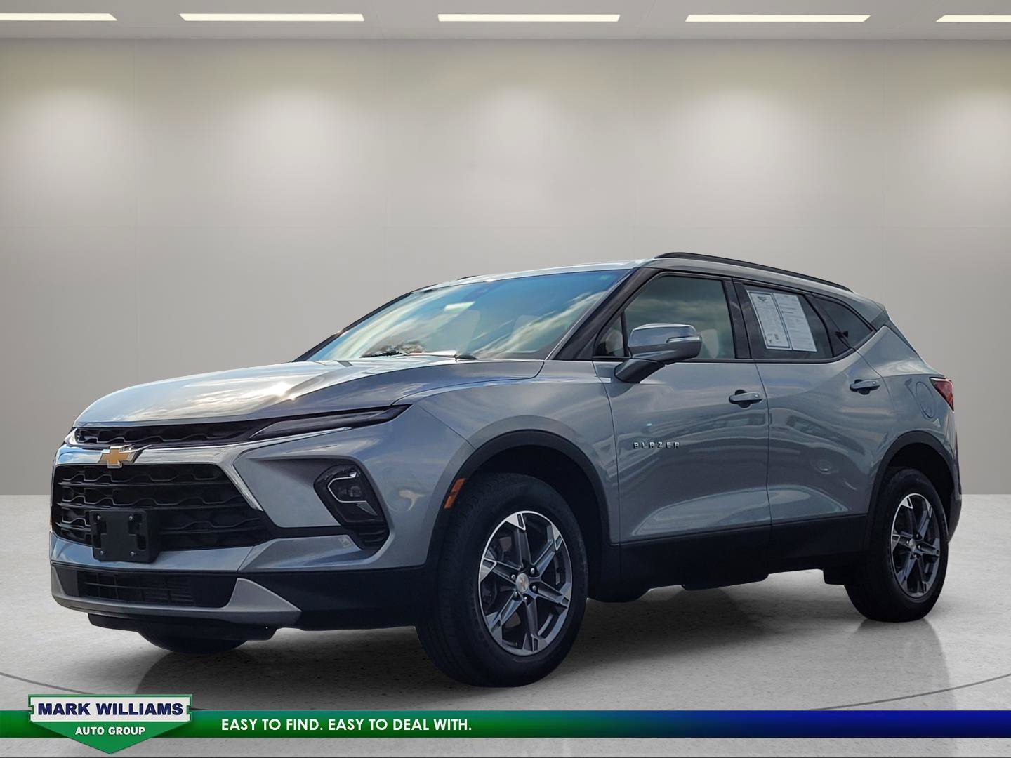 Used 2023 Chevrolet Blazer LT FWD image 8