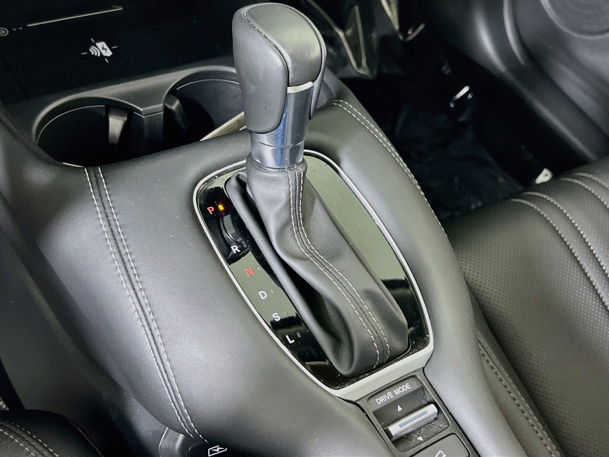 Used 2026 Honda HR-V EX-L image 15