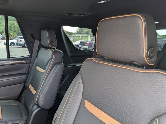 Used 2021 GMC Yukon AT4 w/ Rear Media and Nav Package AWD/4WD image 21