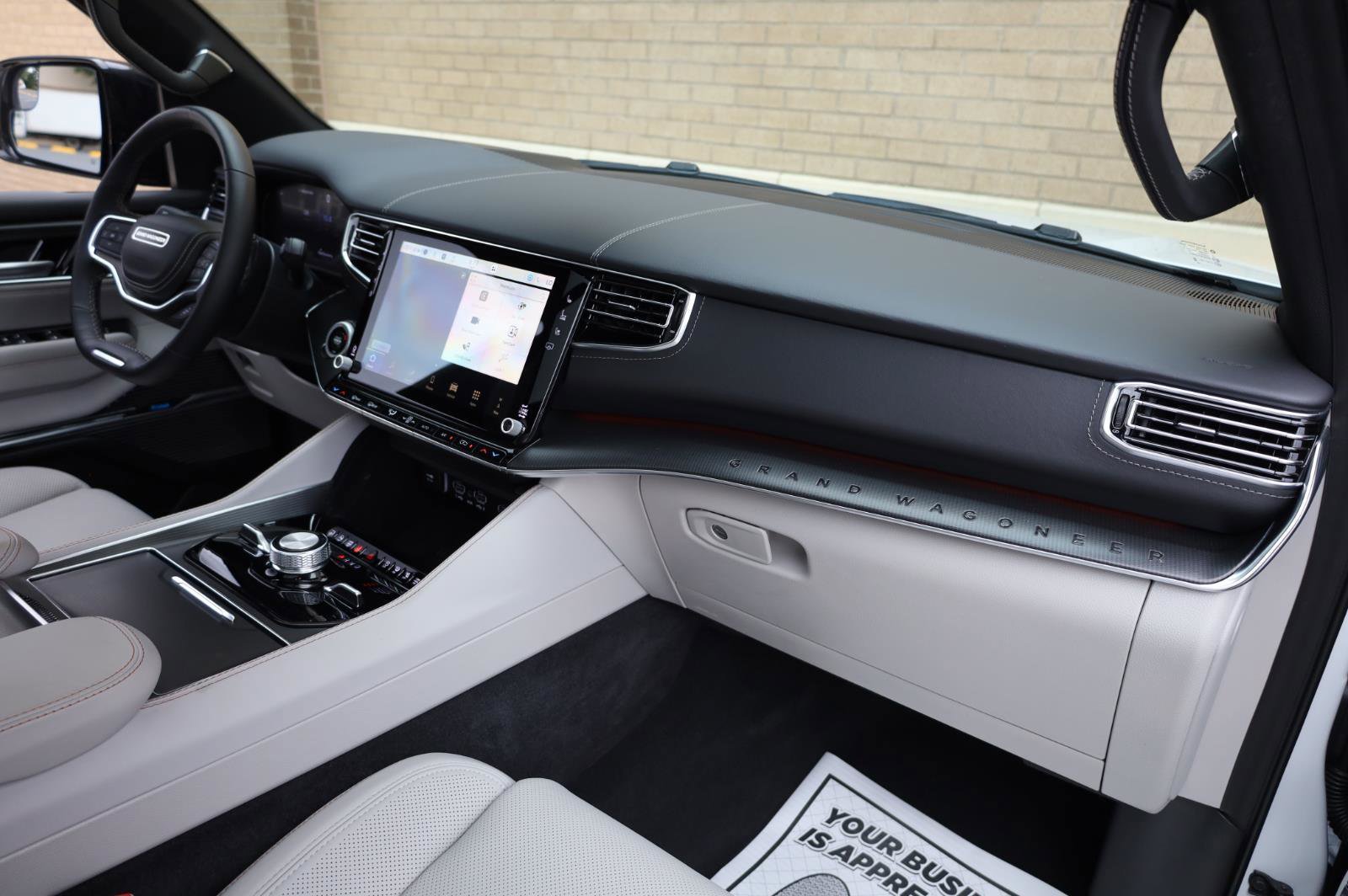 Used 2026 Jeep Grand Wagoneer Summit w/ Rear Seat Video Group I AWD/4WD image 37