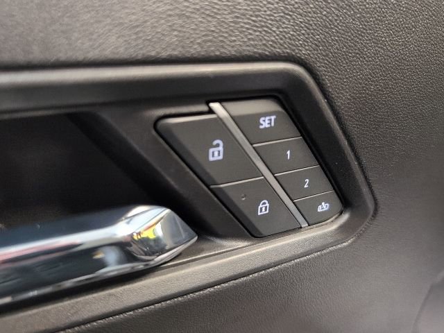 Certified 2024 Chevrolet Colorado ZR2 w/ ZR2 Convenience Package III image 18