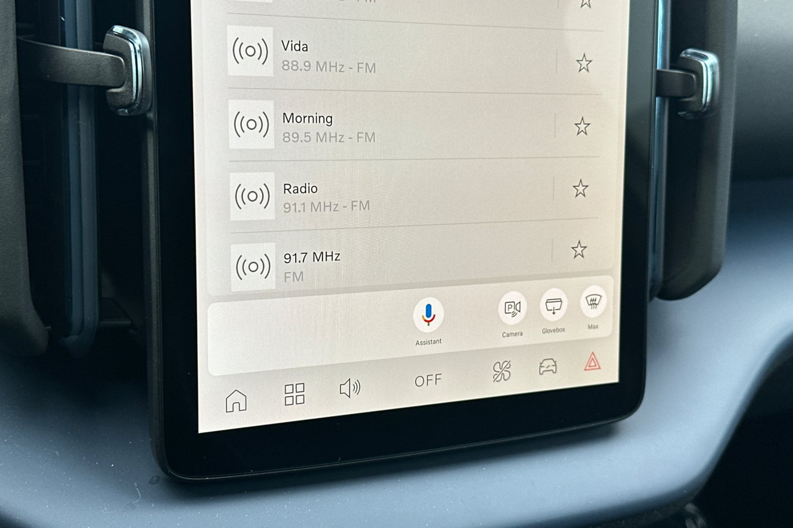 New 2026 Volvo EX30 Plus AWD/4WD image 17