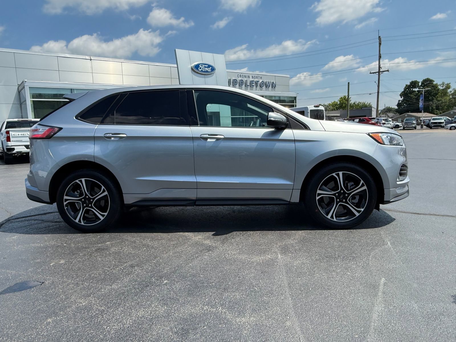 Used 2024 Ford Edge ST image 5