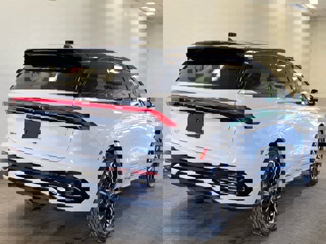 New 2026 Lincoln Nautilus Reserve image 7