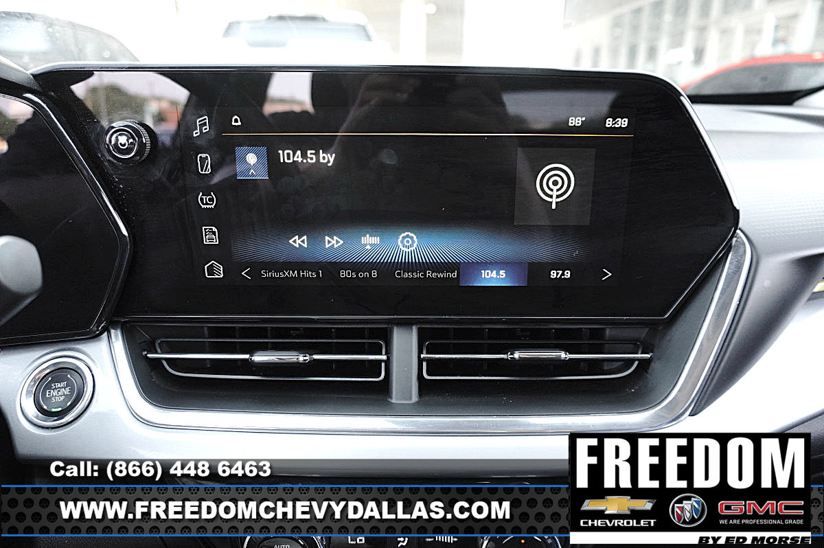 Used 2025 Chevrolet Trax LT w/ Driver Confidence Package FWD image 15