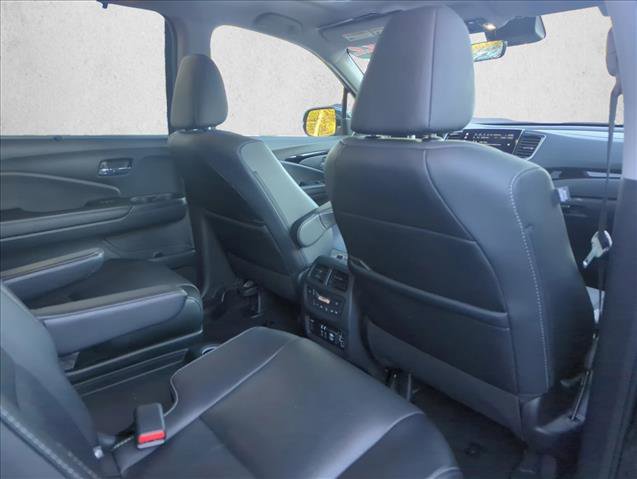 Used 2022 Honda Pilot Elite image 24