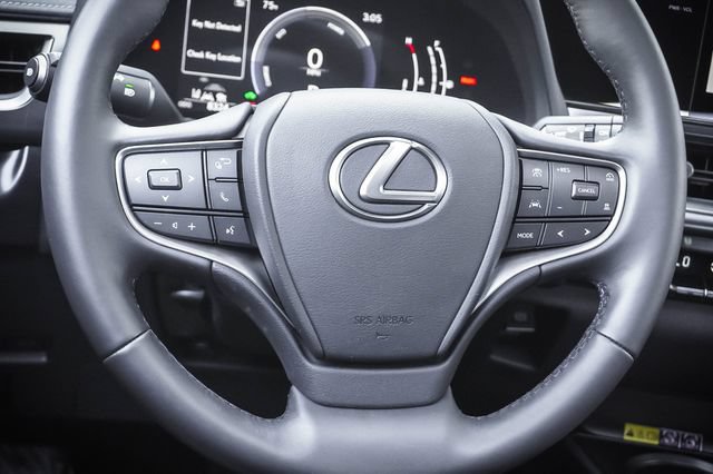 Certified 2025 Lexus UX 300h FWD image 13