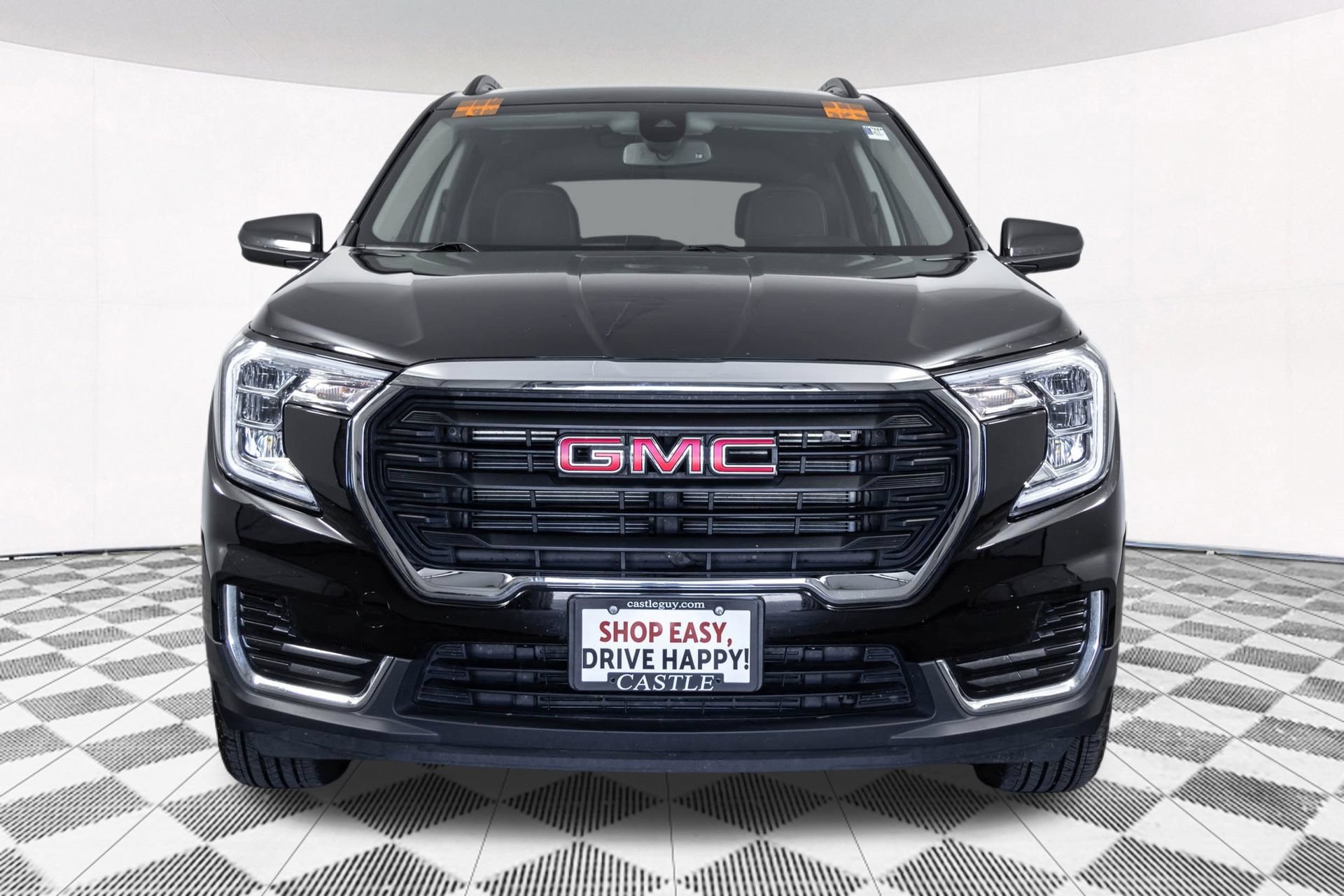 Used 2023 GMC Terrain SLE w/ Driver Convenience Package FWD image 11