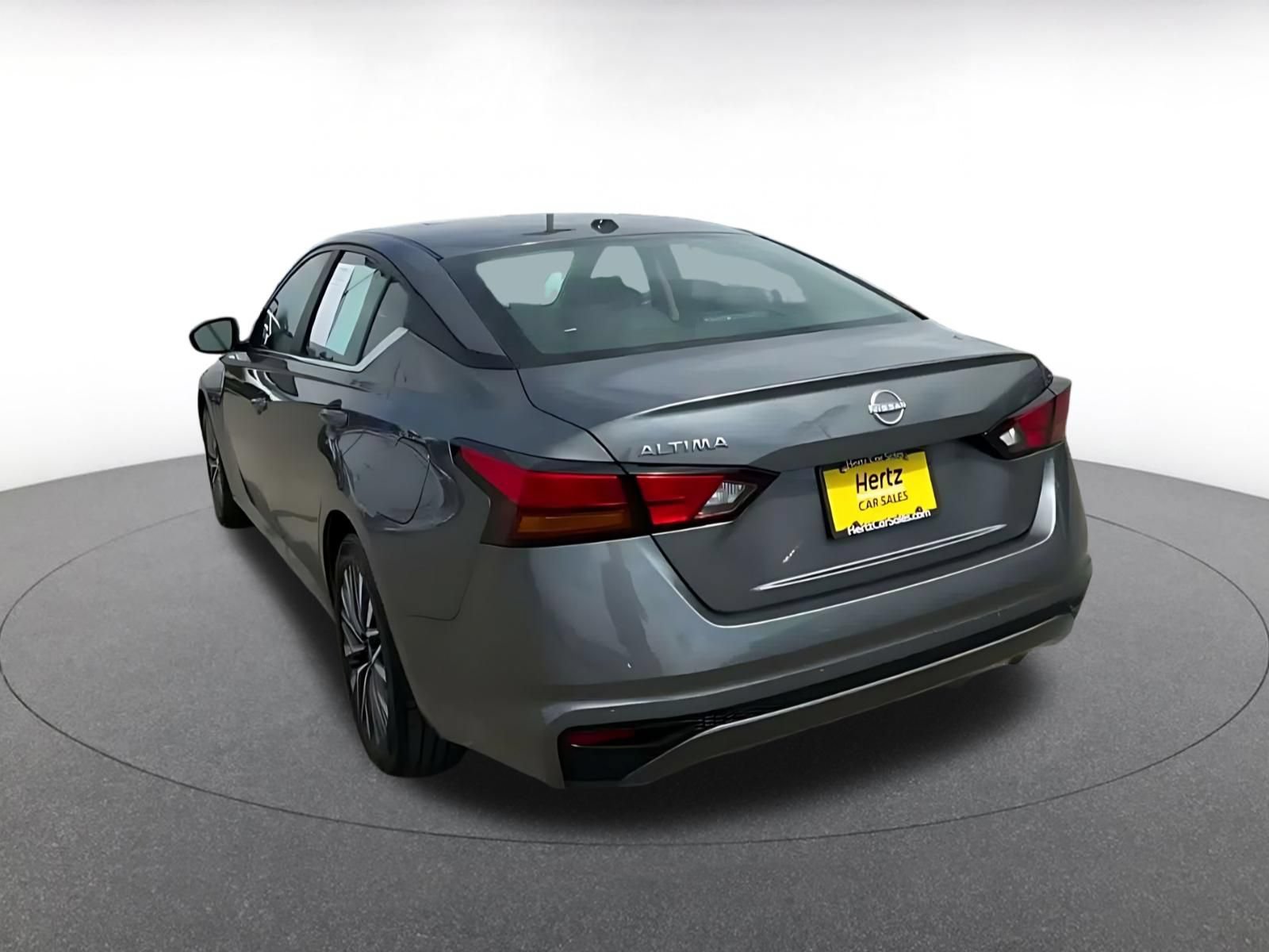 Used 2026 Nissan Altima 2.5 SV FWD image 9