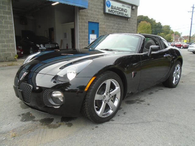 Used 2009 Pontiac Solstice GXP w/ Premium Package image 2