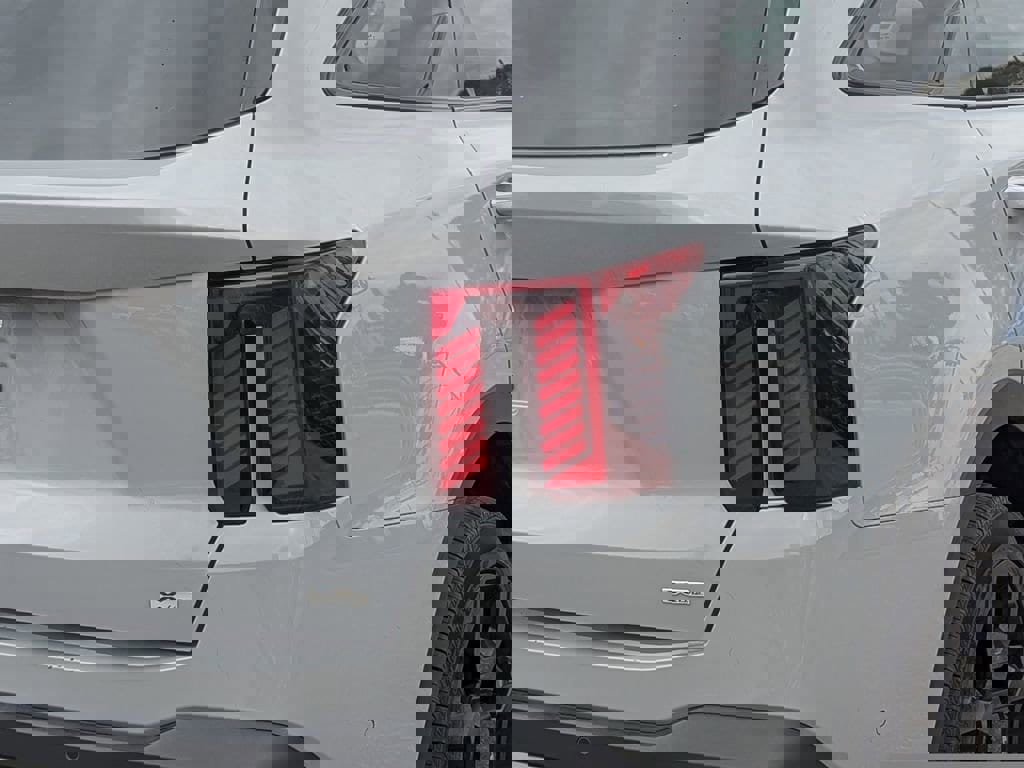 Used 2024 Kia Sorento SX image 7