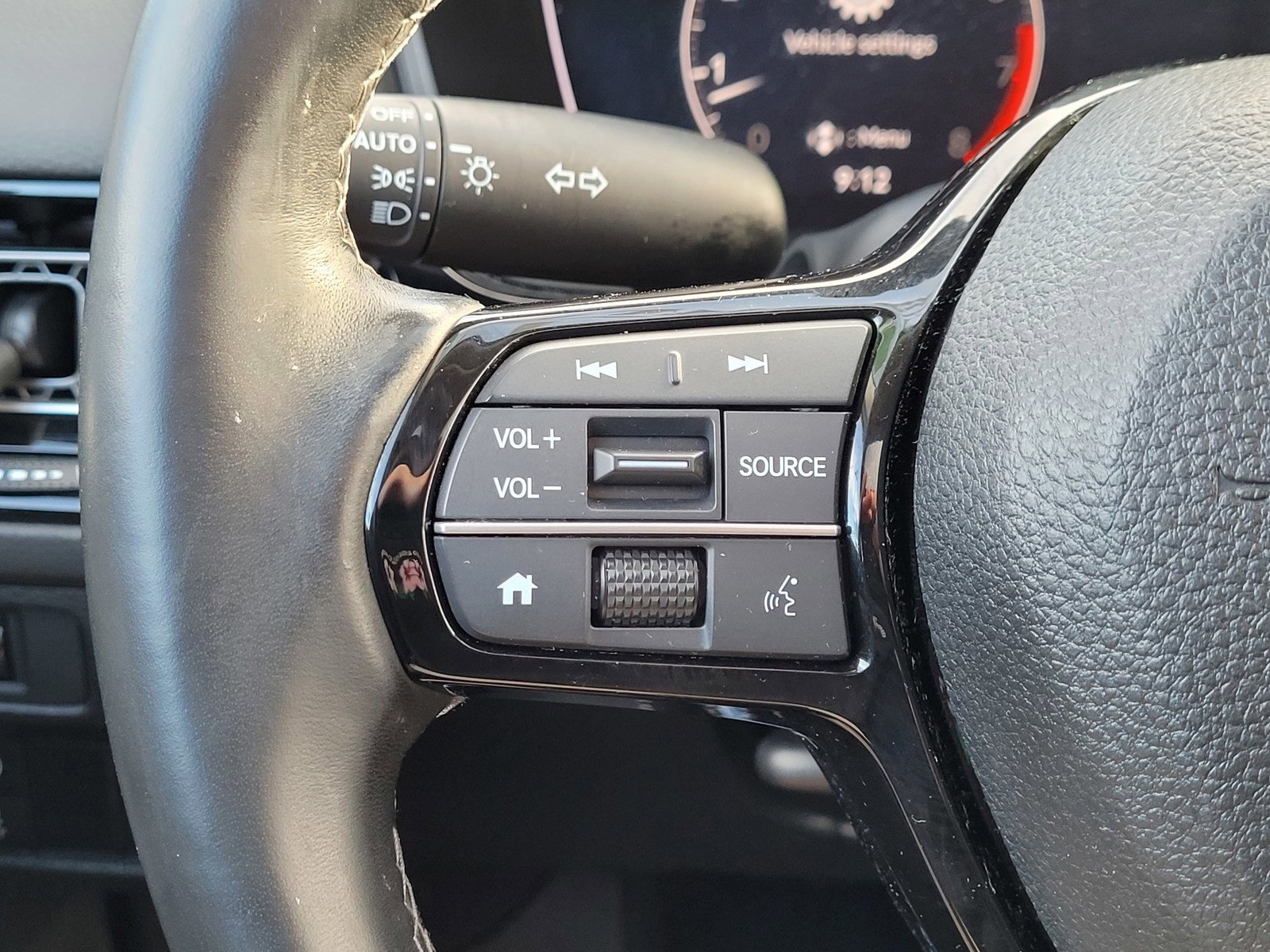 Used 2023 Honda Civic EX image 19