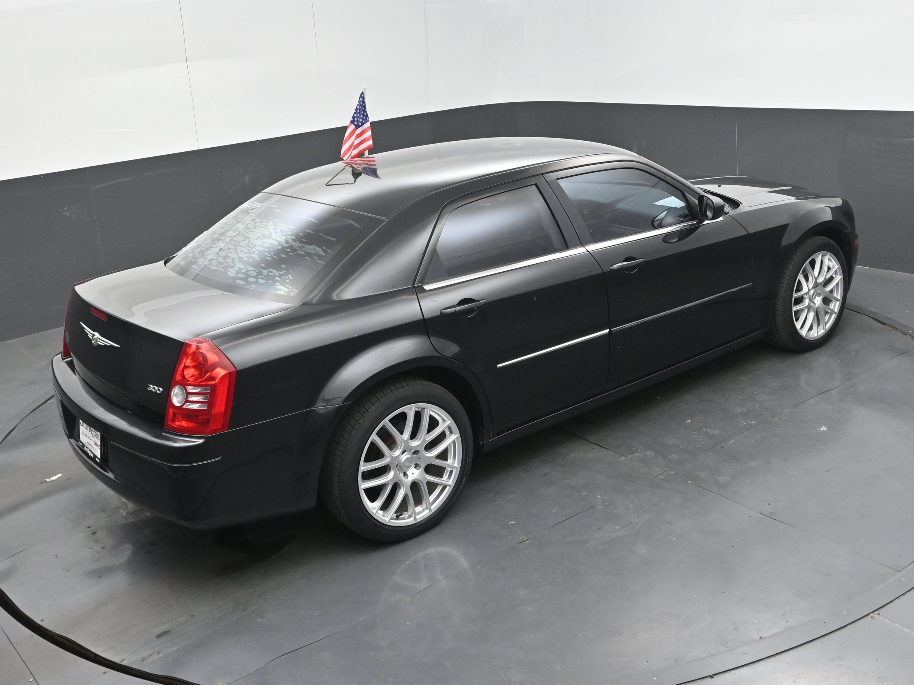 Used 2008 Chrysler 300 LX RWD image 34