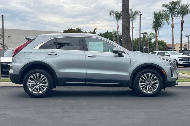 Used 2024 Cadillac XT4 Premium Luxury AWD/4WD image 3